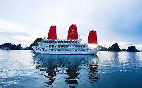 Syrena Cruises